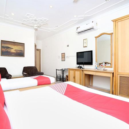 Hotel O Le Bon Ton لوديانا المظهر الخارجي الصورة
