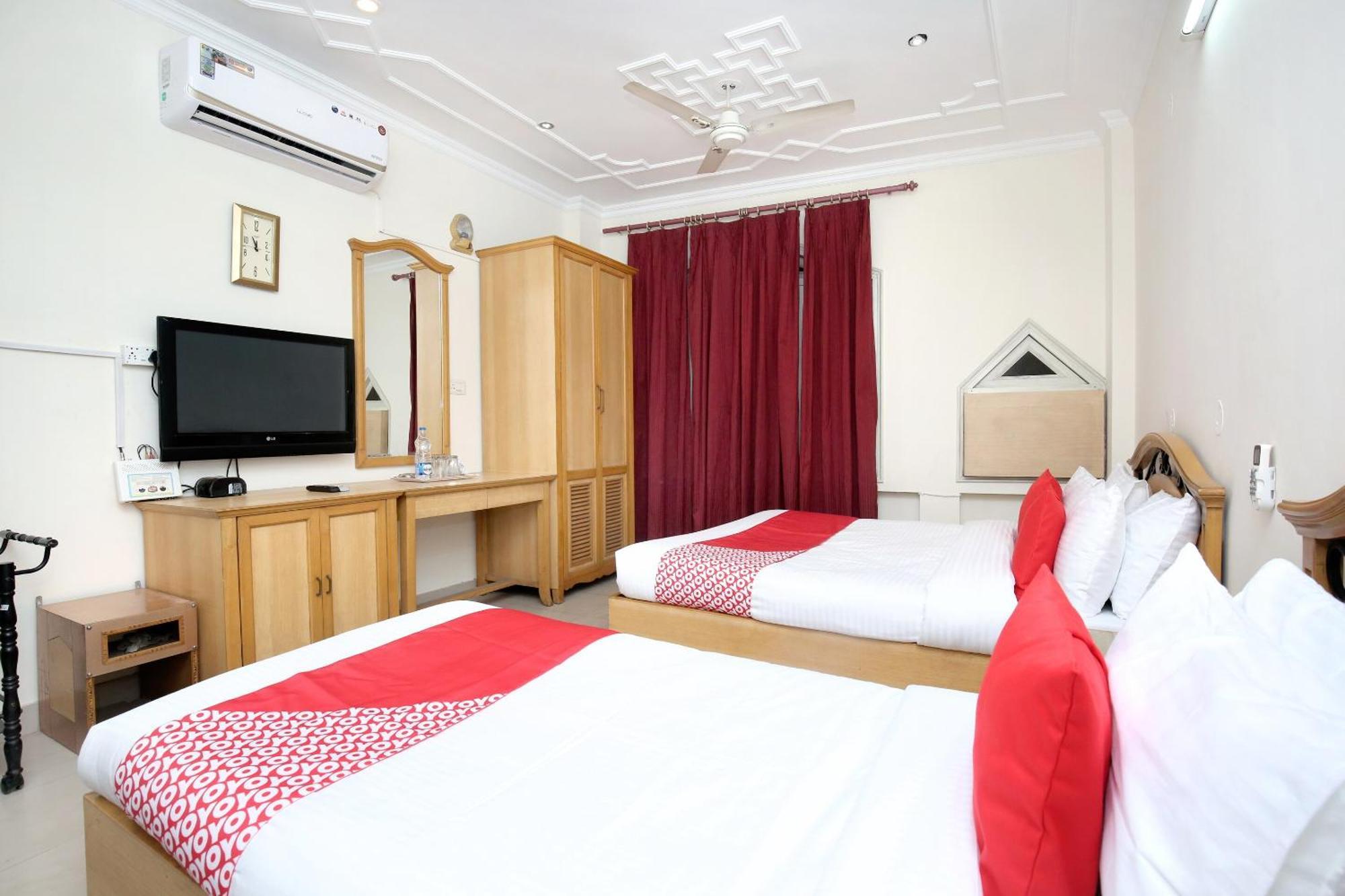 Hotel O Le Bon Ton لوديانا المظهر الخارجي الصورة