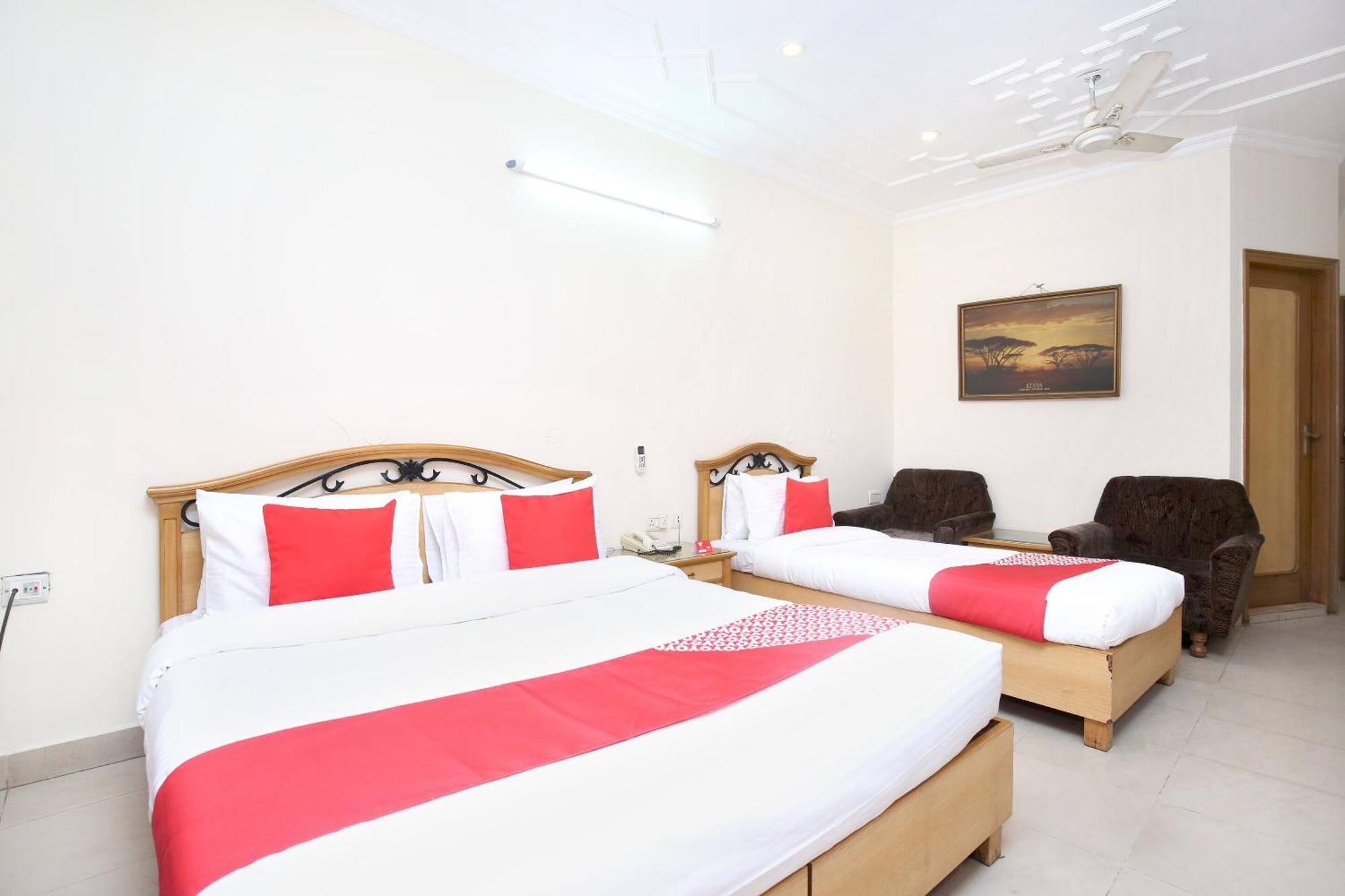 Hotel O Le Bon Ton لوديانا المظهر الخارجي الصورة